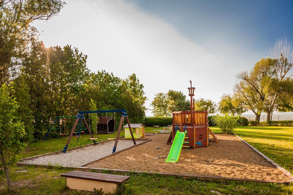 Milan Apartmanok Siofok Exterior photo