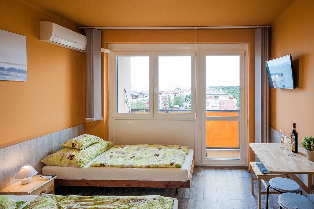 Milan Apartmanok Siofok Exterior photo